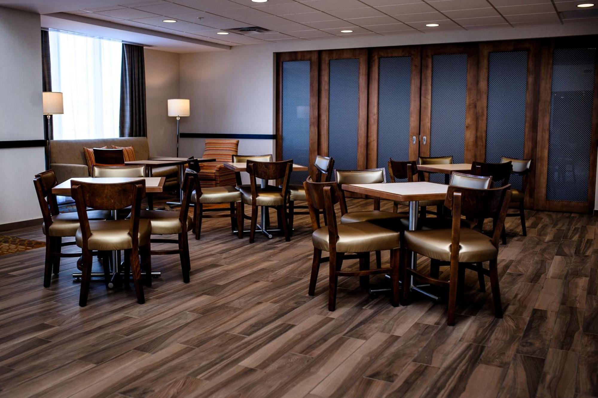 Hampton Inn & Suites Truro, Ns Extérieur photo