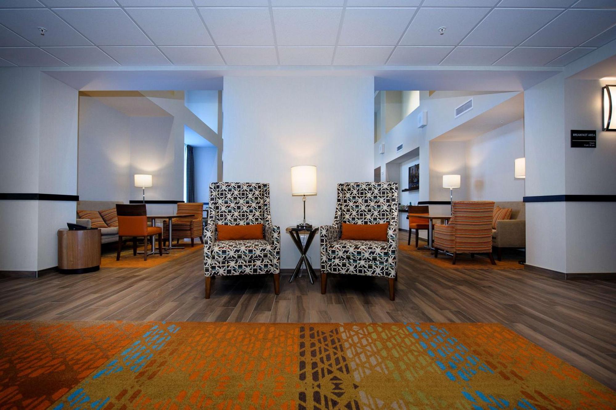 Hampton Inn & Suites Truro, Ns Extérieur photo